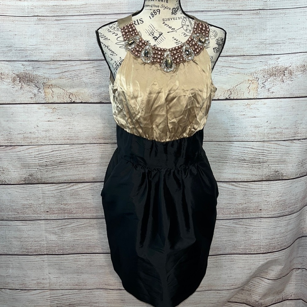 Alexia Admor Silk Cocktail Dress Jeweled Neck Size Medium